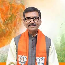 Dineshbhai Makwana